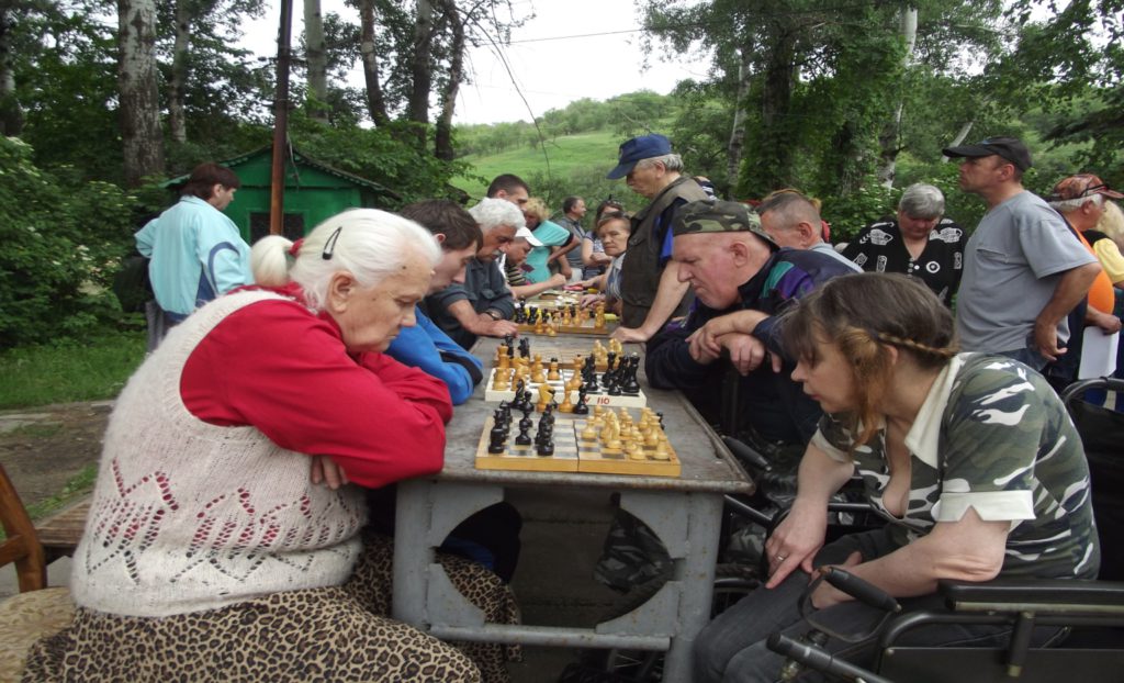 Змагання з шахів та шашок